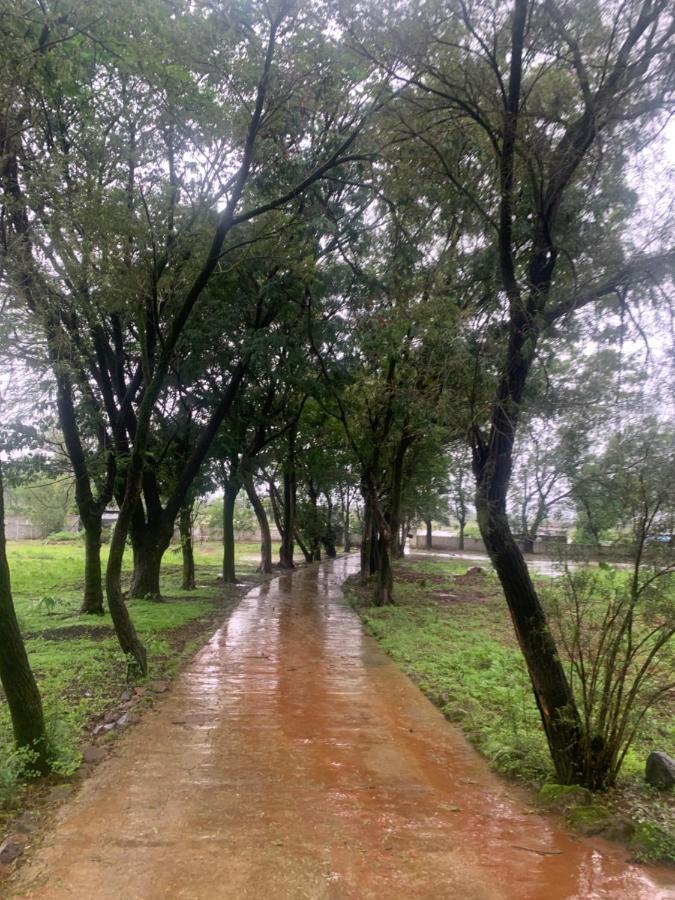 Whispering Woods Villa And Eco Farms Lonavala Ngoại thất bức ảnh