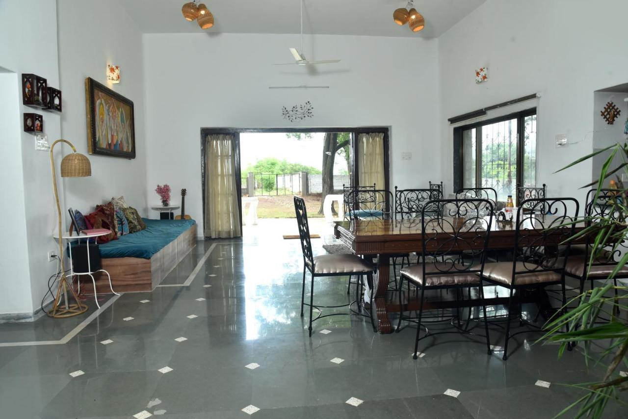 Whispering Woods Villa And Eco Farms Lonavala Ngoại thất bức ảnh