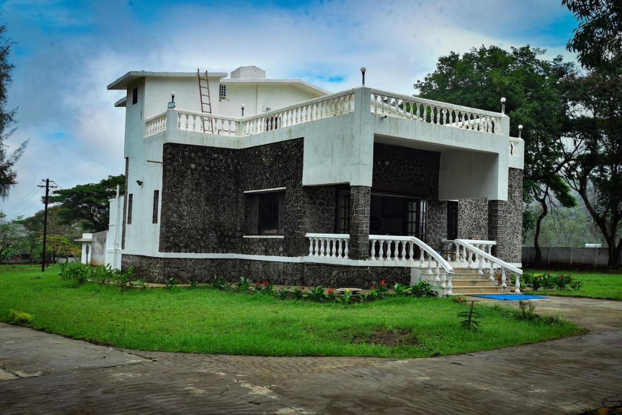 Whispering Woods Villa And Eco Farms Lonavala Ngoại thất bức ảnh